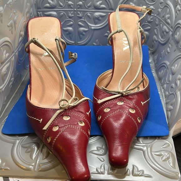 Prada kitten heels size 37 red beige cream - Picture 13 of 15